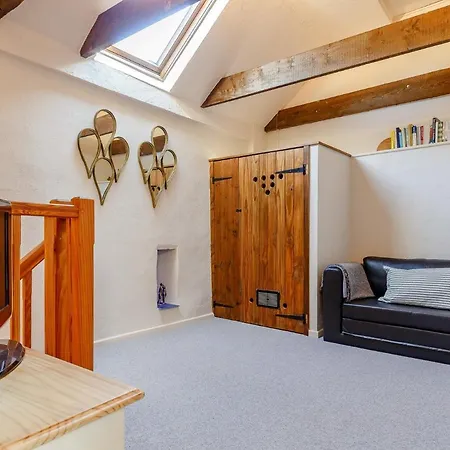 Holiday home 3 Bed In Tamar Valley 78918