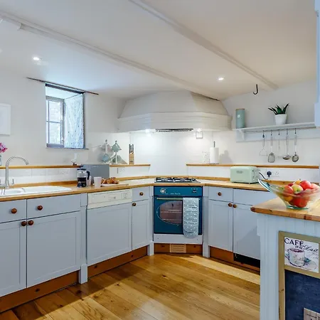 3 Bed In Tamar Valley 78918 * Stoke Climsland